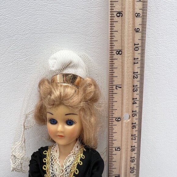 Vintage European Doll Sleepy Eye Souvenir Folk Costume Moveable Plastic - Picture 7 of 8